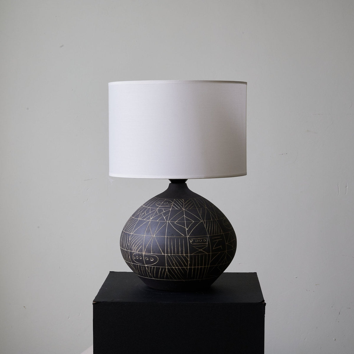 Lunari Geometric Table Lamp