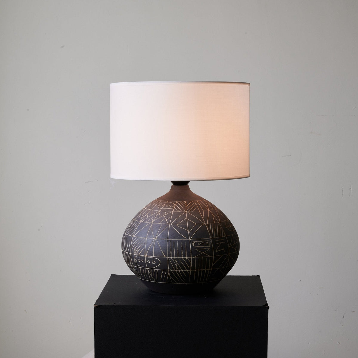Lunari Geometric Table Lamp
