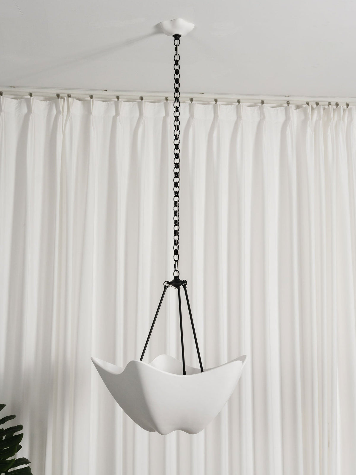 Luvonea Plaster Chandelier
