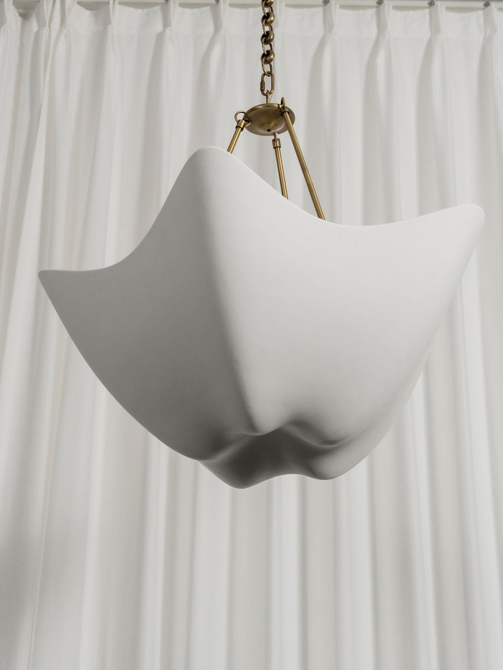 Luvonea Plaster Chandelier