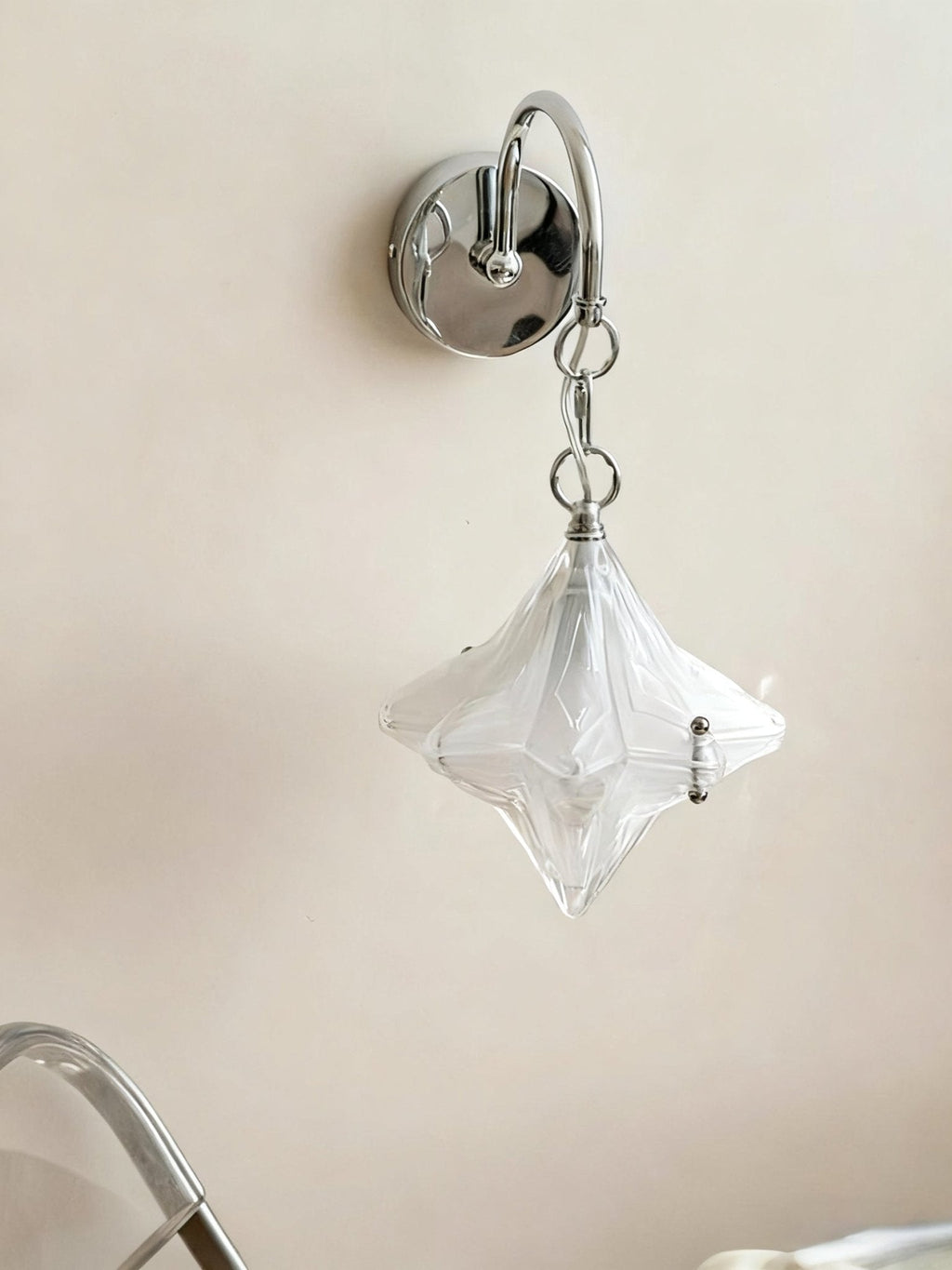 Lyra Star Wall Lamp