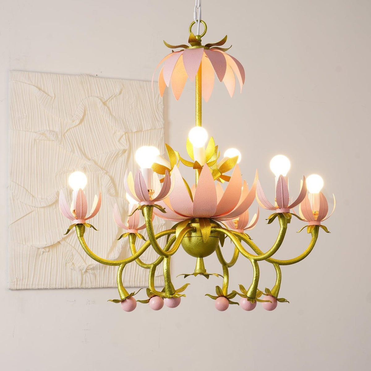 Mardi Gras Blossom Chandelier 6 + 3 heads Φ 29.9″ x H 27.6″ / Dia 76cm x H 70cm / Pink & Gold Chandelier