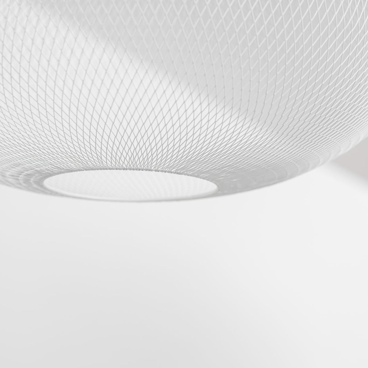 Metallic Meshwork Pendant Lamp