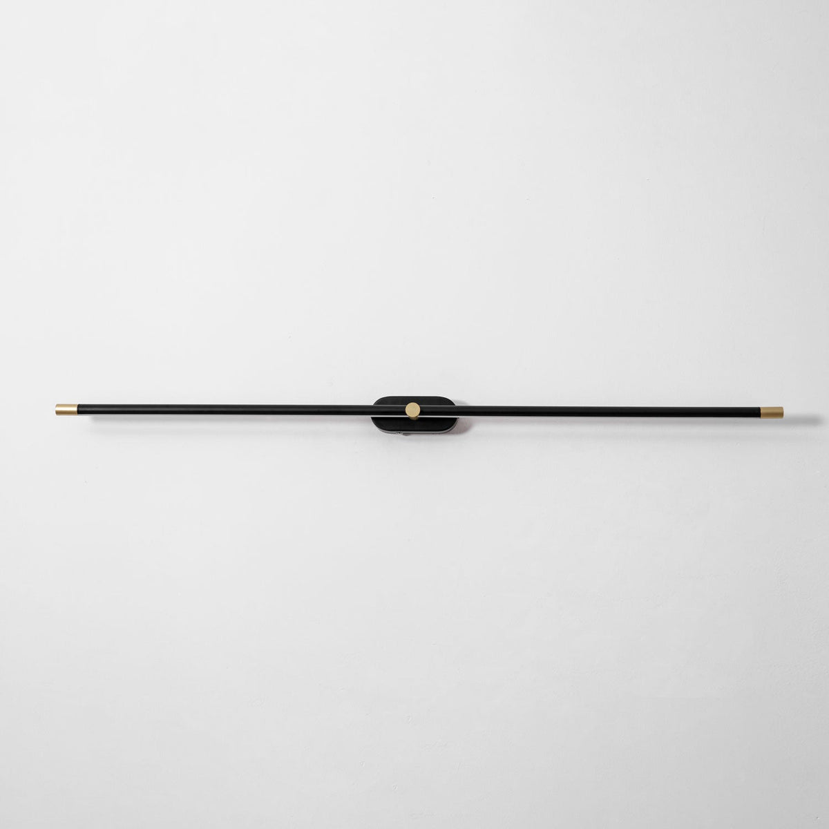 Minimalist Linear Rechargeable Wall Lamp