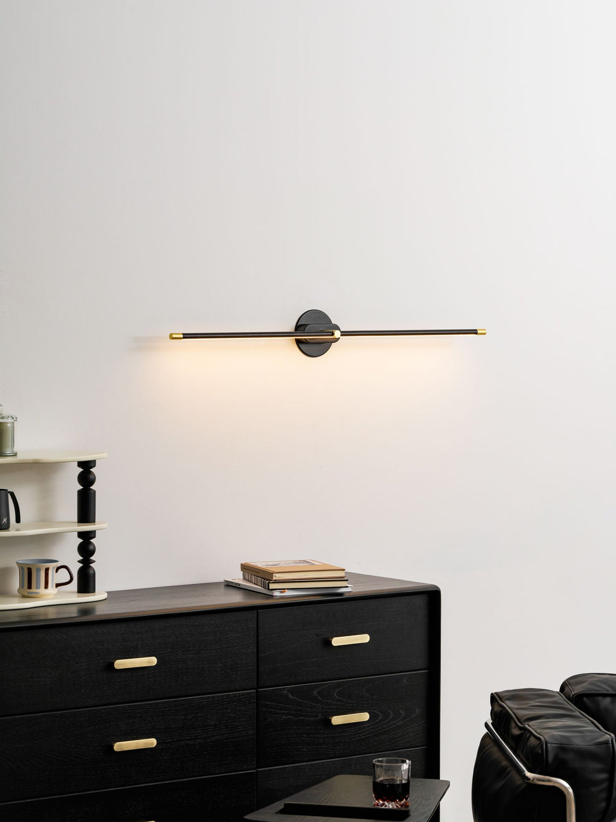 Minimalist Linear Wall Lamp