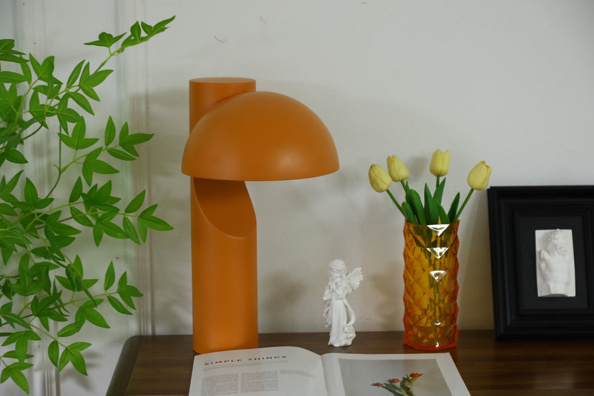 Arcora Minimalist Table Lamp