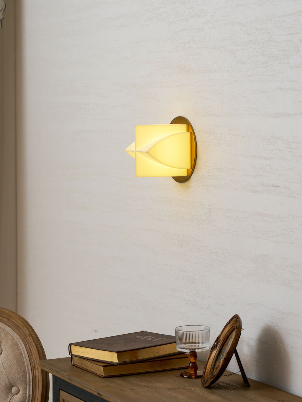 Naala Sconce