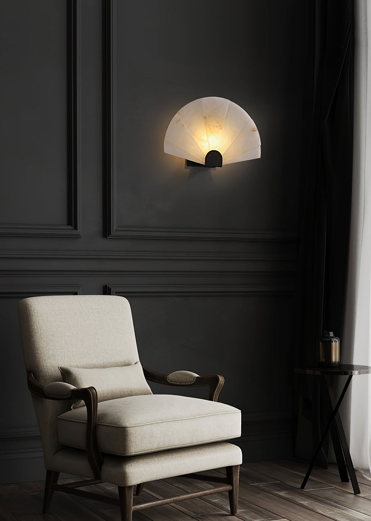 Nevora Alabaster Wall Lamp