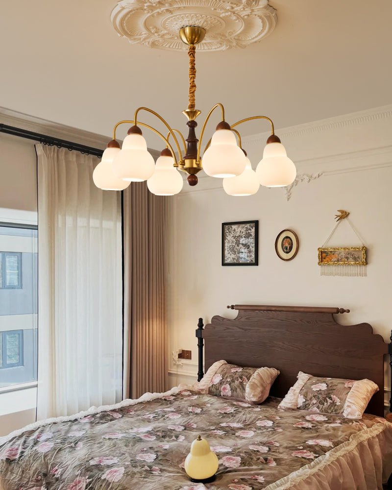 Novelle Chandelier