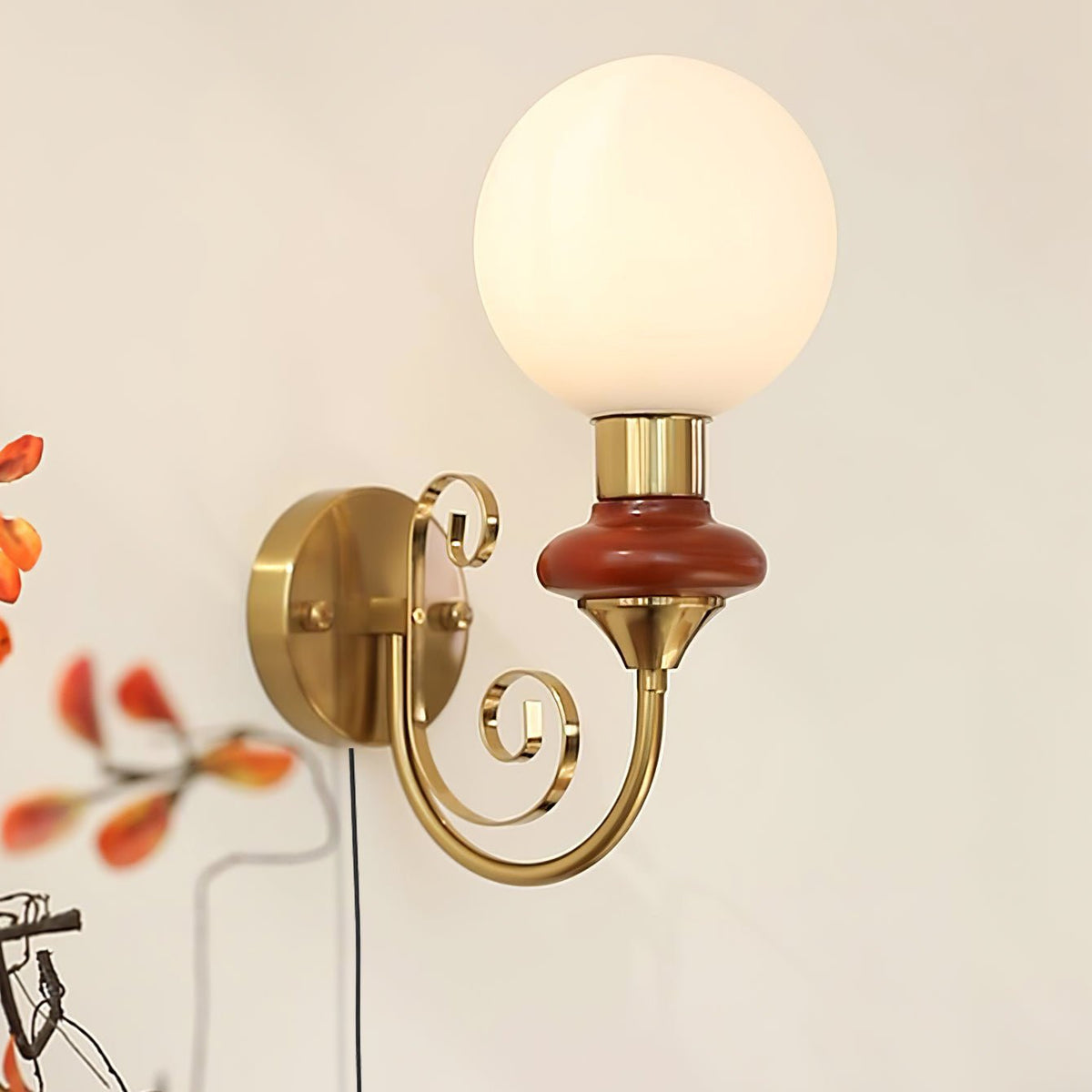 Onyx Plug-in Wall Lamp