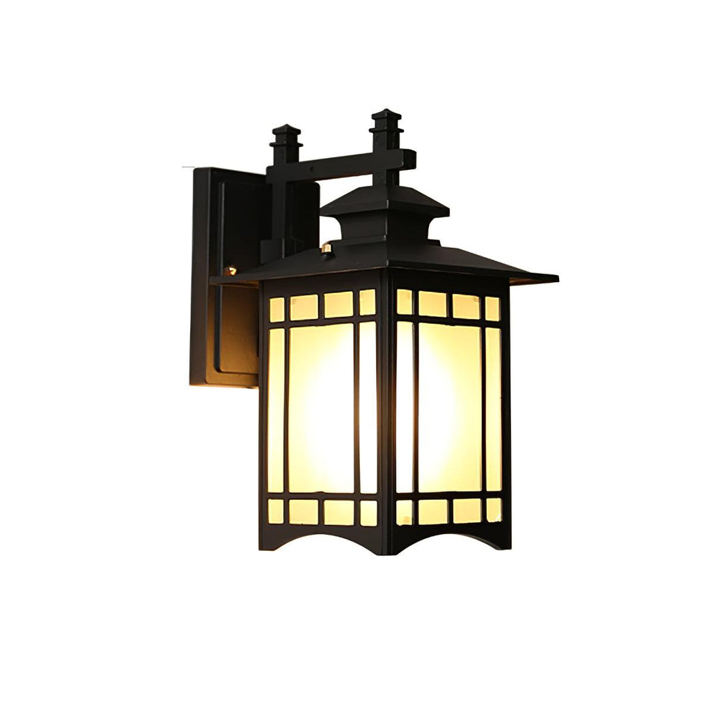 Orm House Outdoor Wall Light L 7.1″ x W 9.4″ x H 13.4″ / L 18cm x W 24cm x H 34cm / Black & White Wall lamp