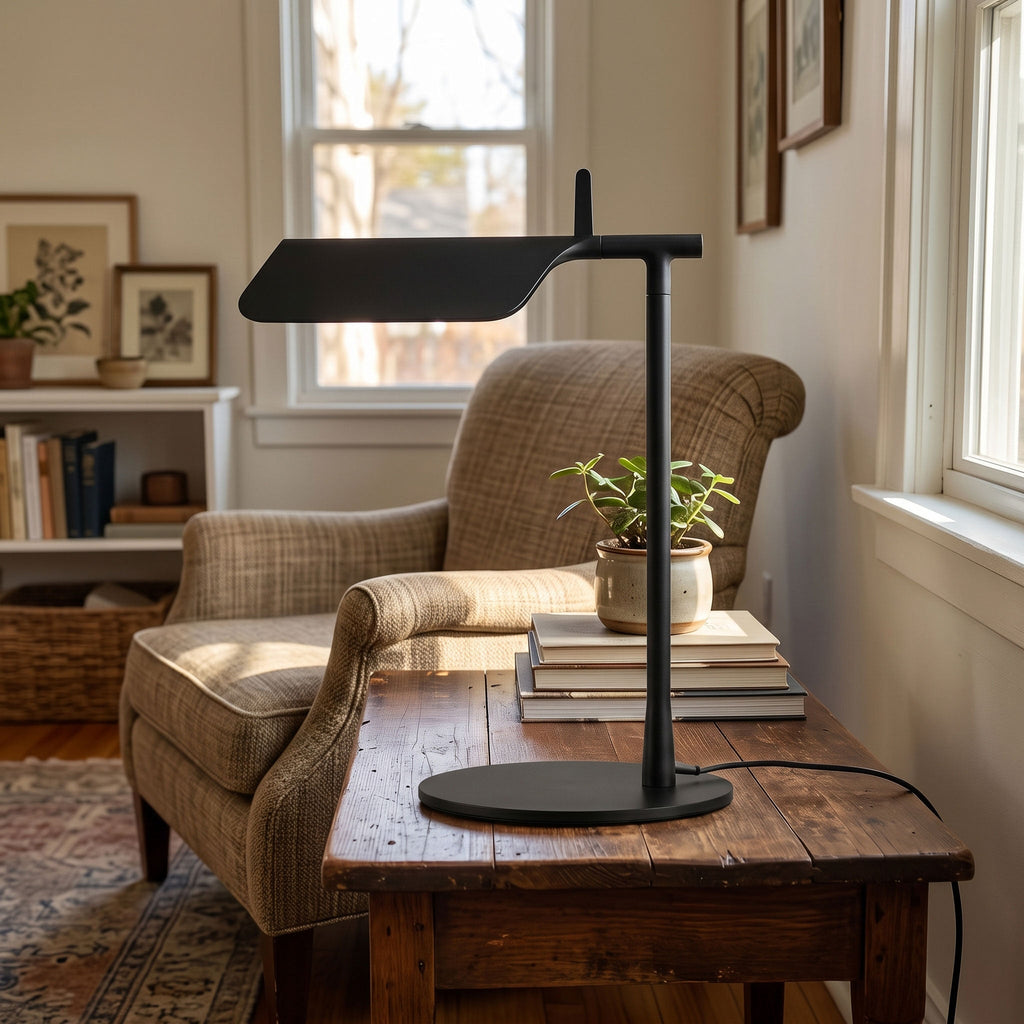 Pivot Ease Table Lamp