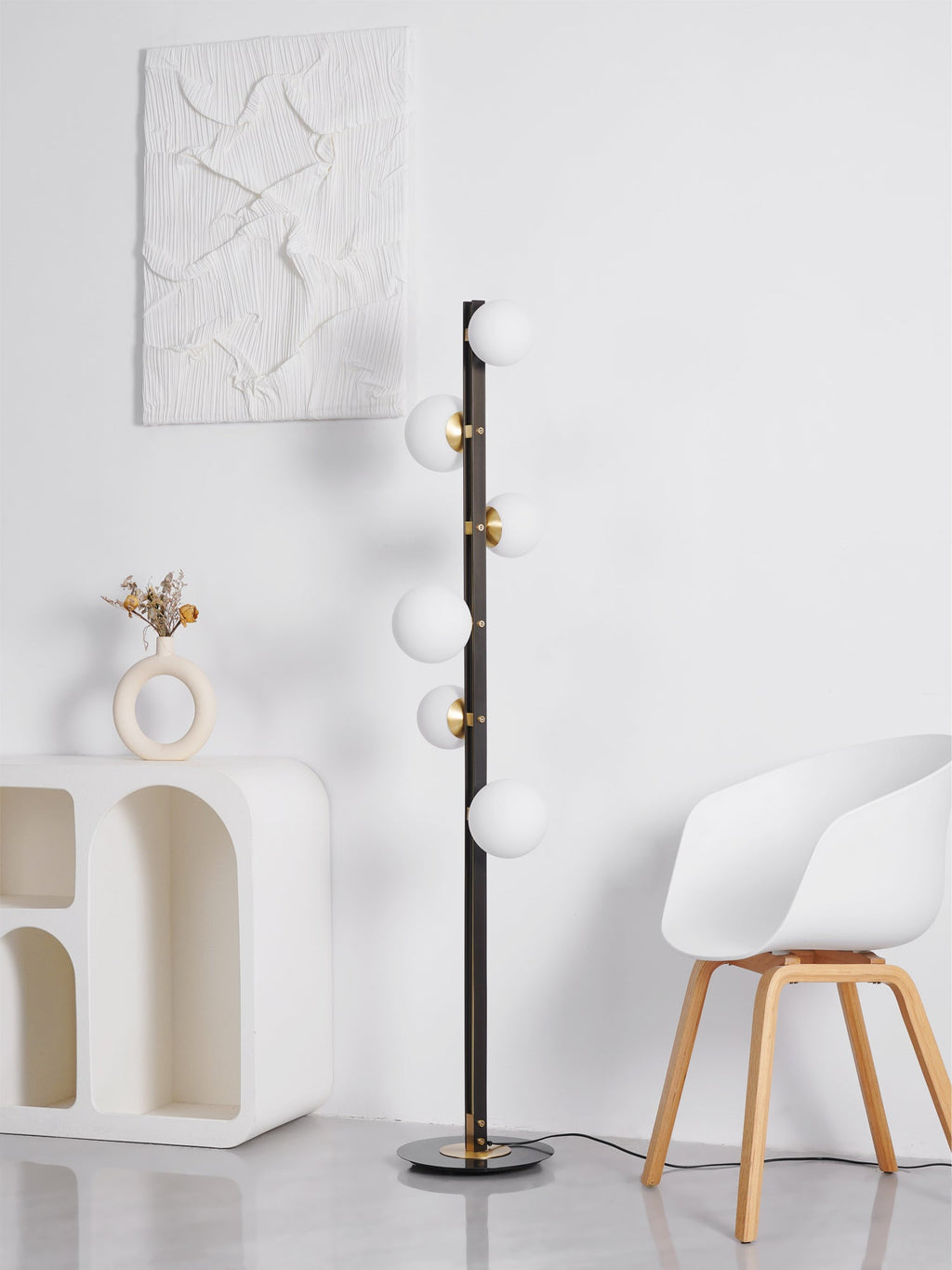 Planeta Floor Lamp