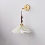 Pleated Wooden Wall Lamp