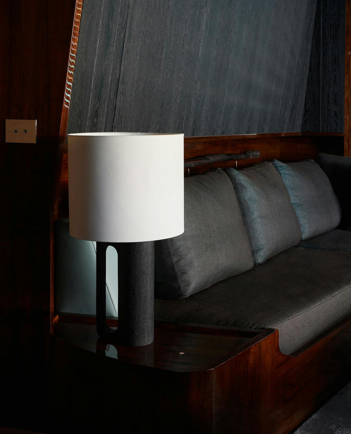 Rao Wood Table Lamp