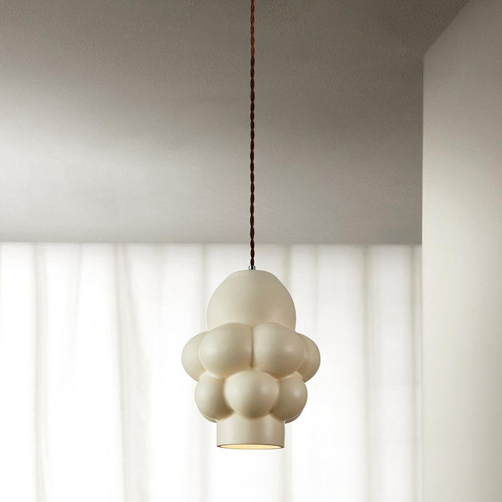 Resin Cream Pendant Lamp Dia 24cm x H 32cm / ∅ 9.4″ x H 12.6″ / Beige Pendant light