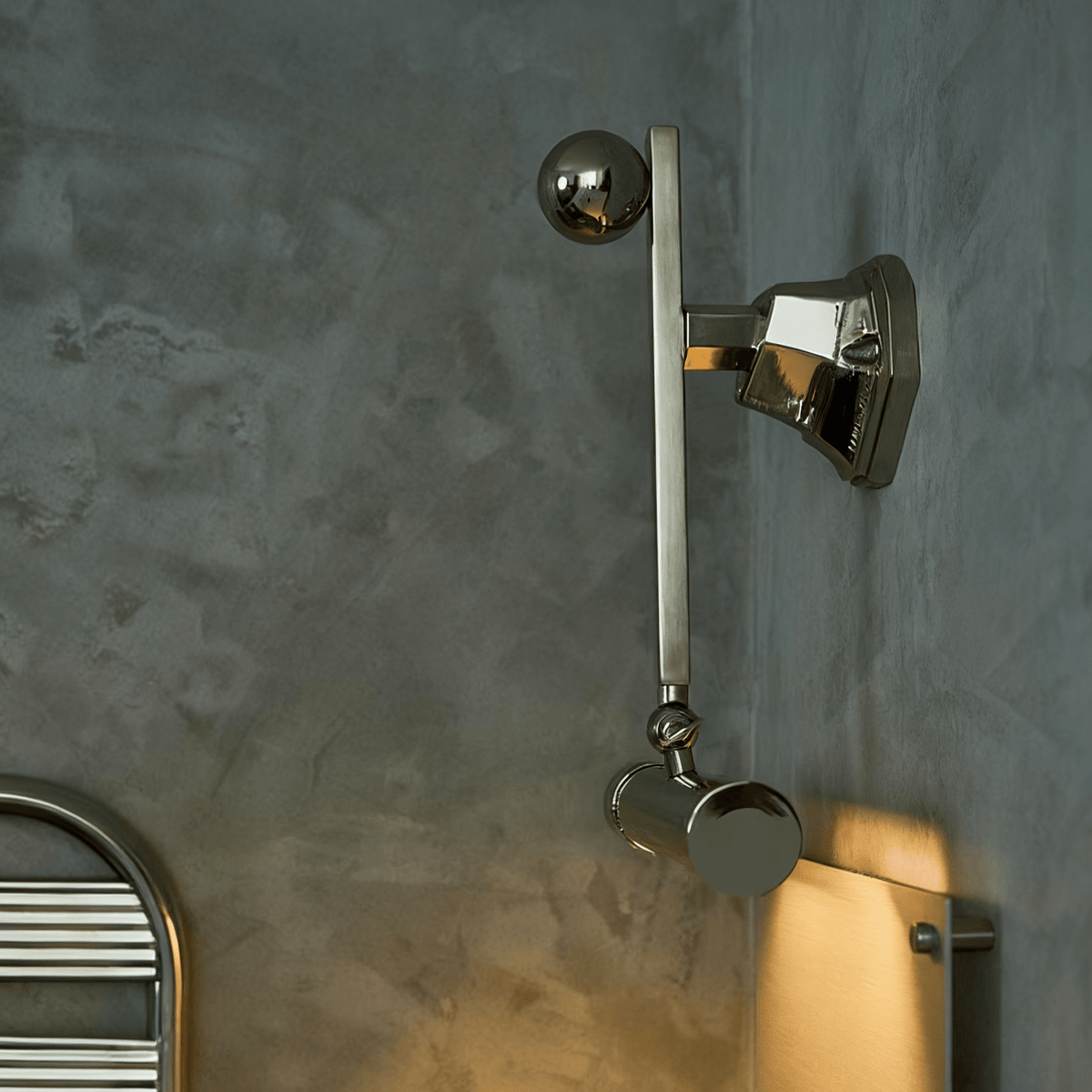 Retro Revival Wall Lamp