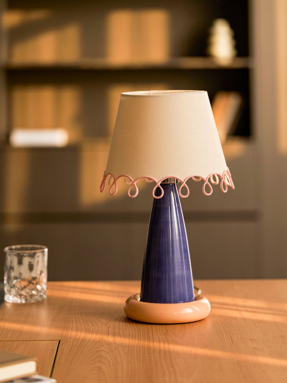 Ribbon Table Lamp