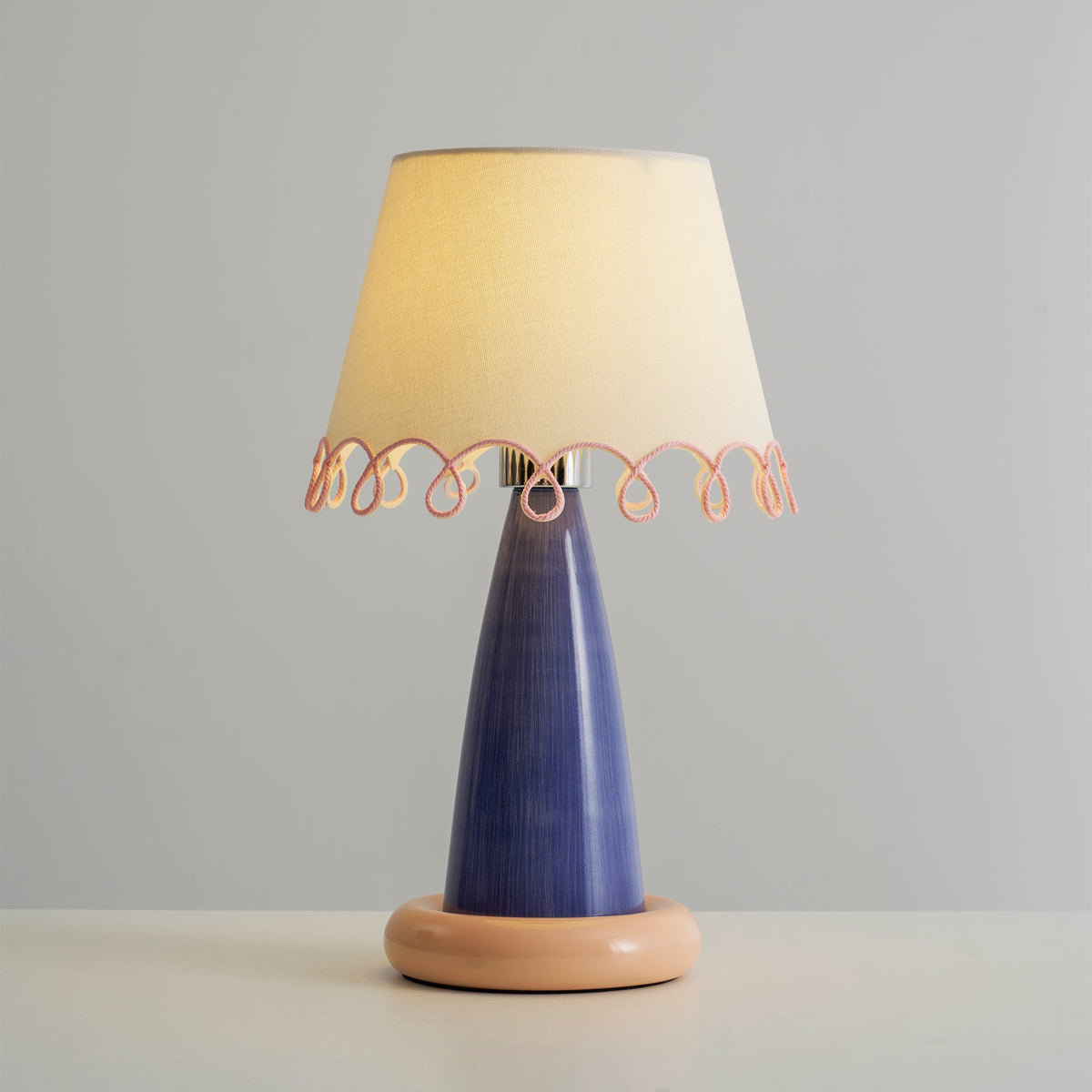 Ribbon Table Lamp