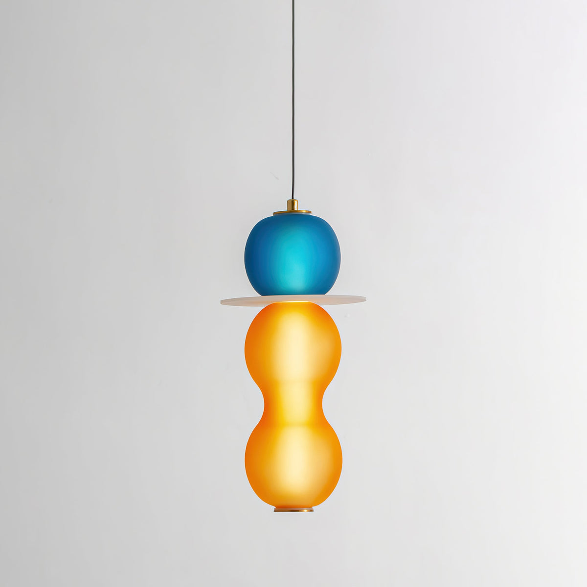 Ripple Series Pendant Lamp Model B Dia 15cm x H 30cm / ∅ 5.9″ x H 11.8″ / Warm Light Pendant light