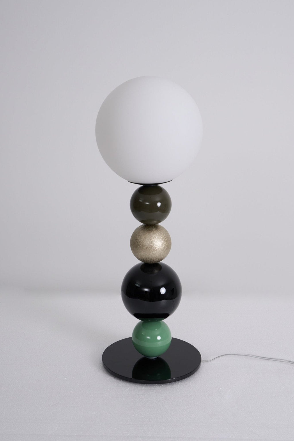 Round Balls Stacking Table Lamp