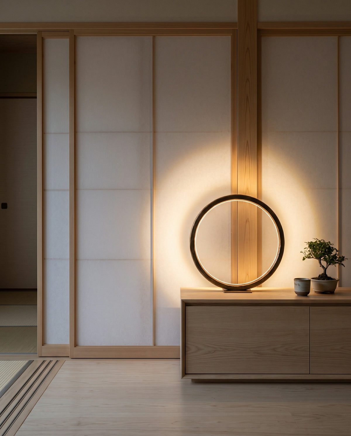 Brass Halo Table Lamp