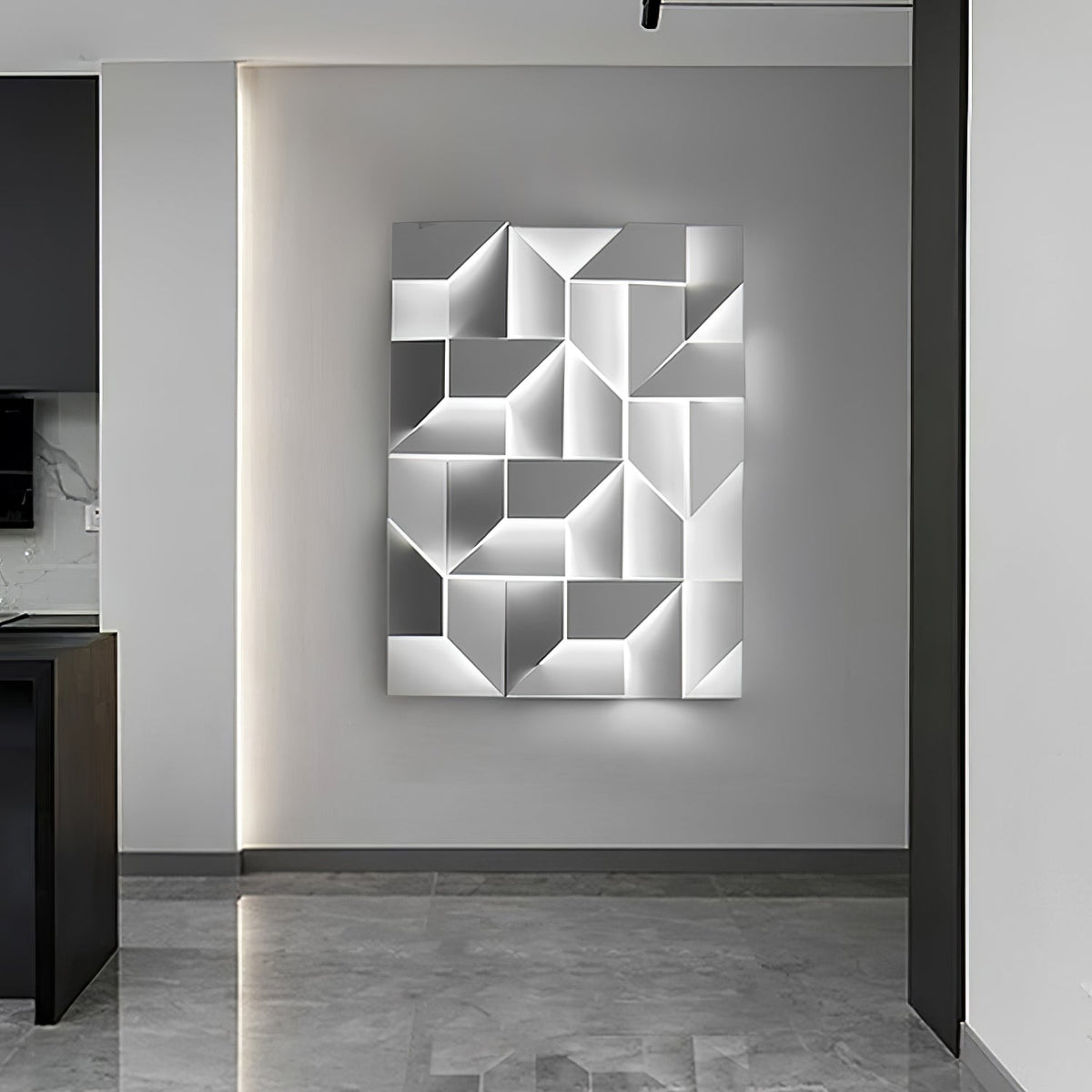 Shadows Grand Plug-in Sconce