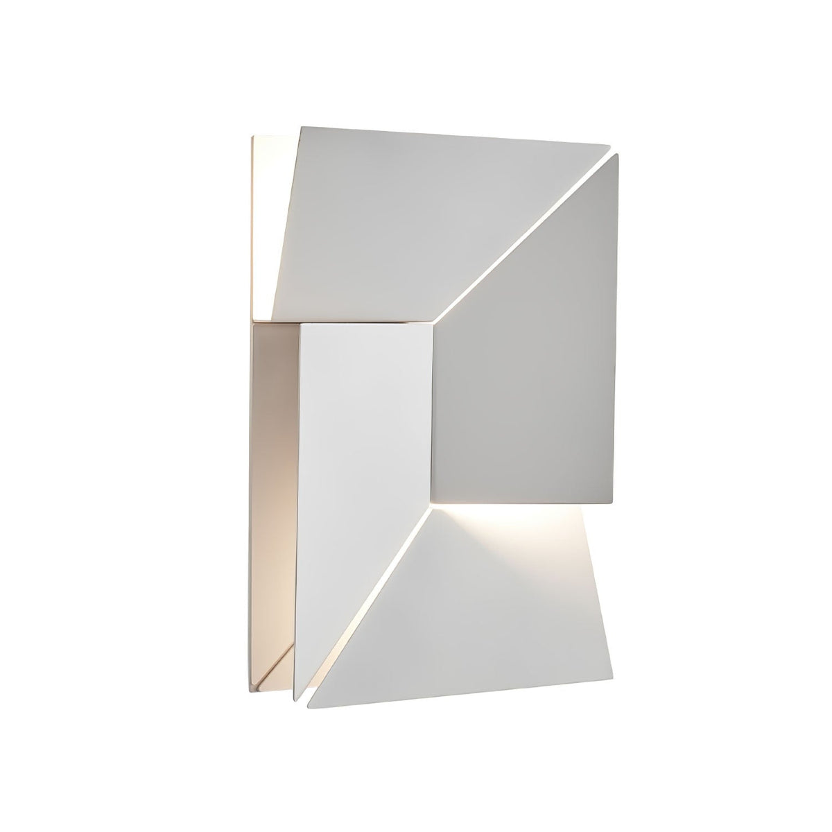 Shadows Grand Plug-in Sconce