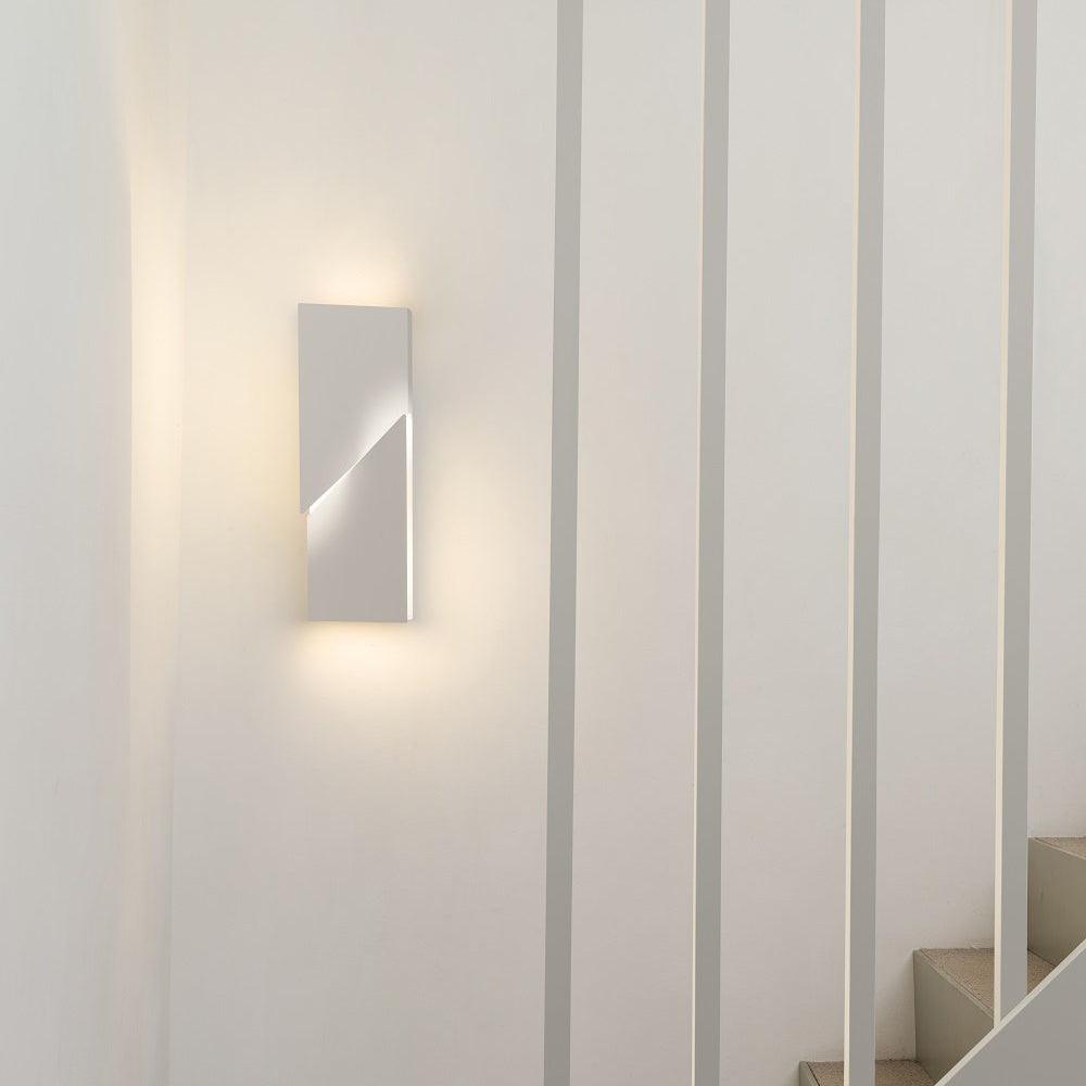 Shadows Grand Plug-in Sconce