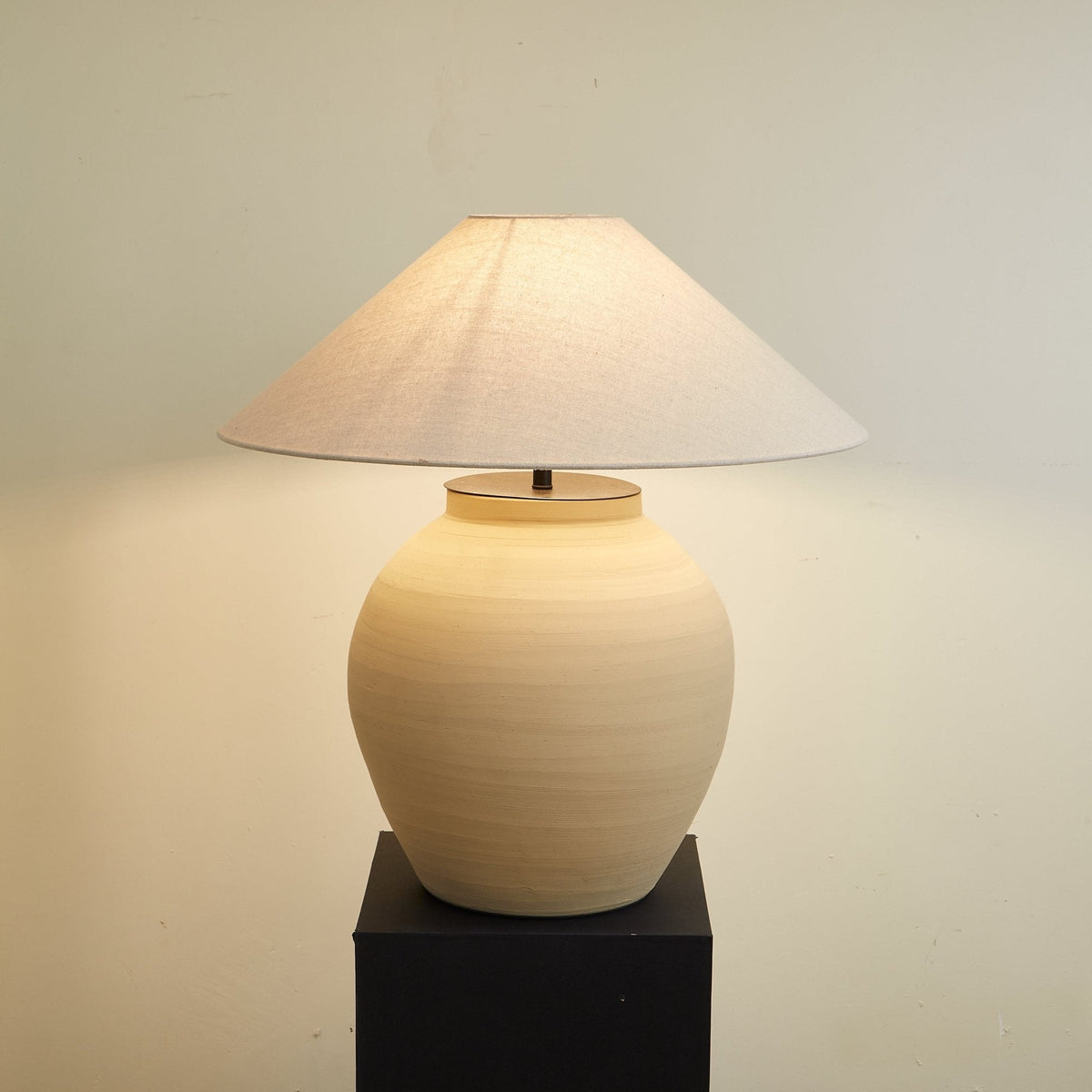 Tera Table Lamp