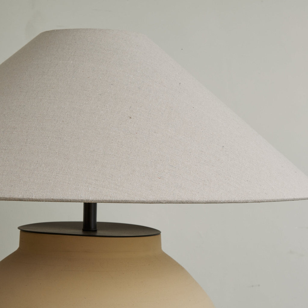 Tera Table Lamp
