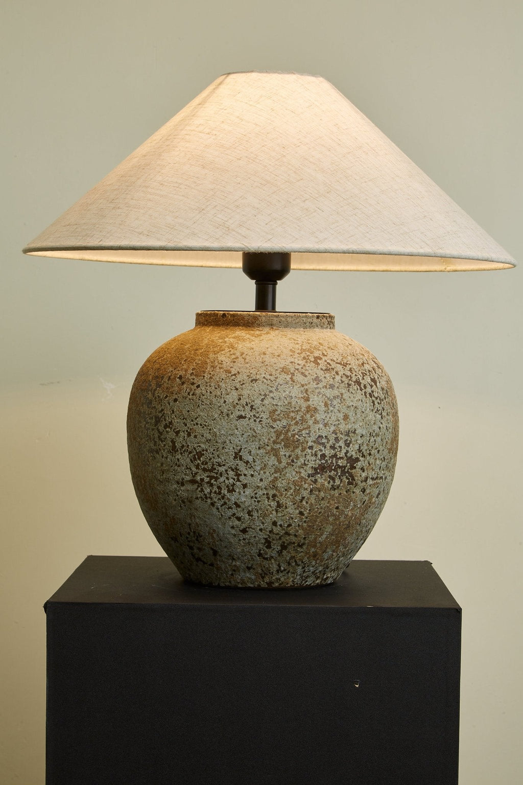 Terra Vessel Table Lamp