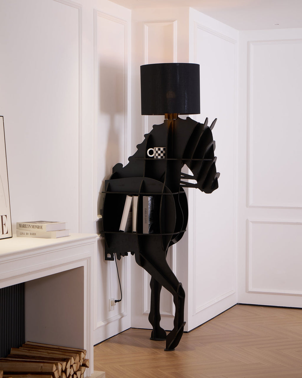 Tete Horse Floor Lamp
