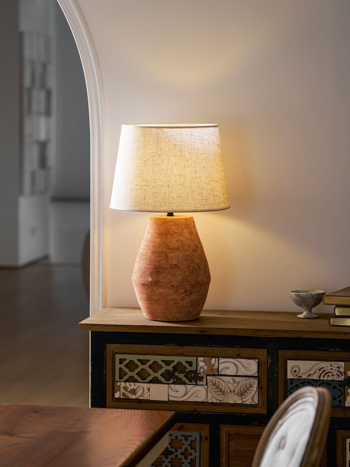 Textured Terracotta Toned Table Lamp