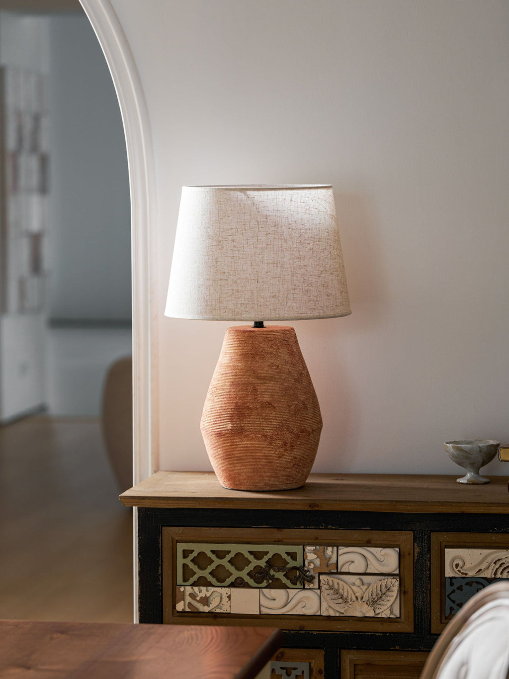 Textured Terracotta Toned Table Lamp
