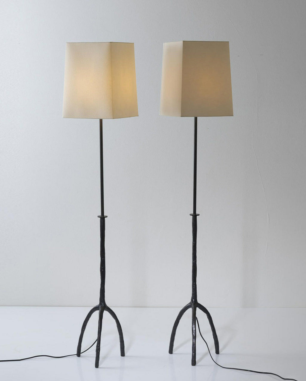 Trepied Brass Twig Floor Lamp