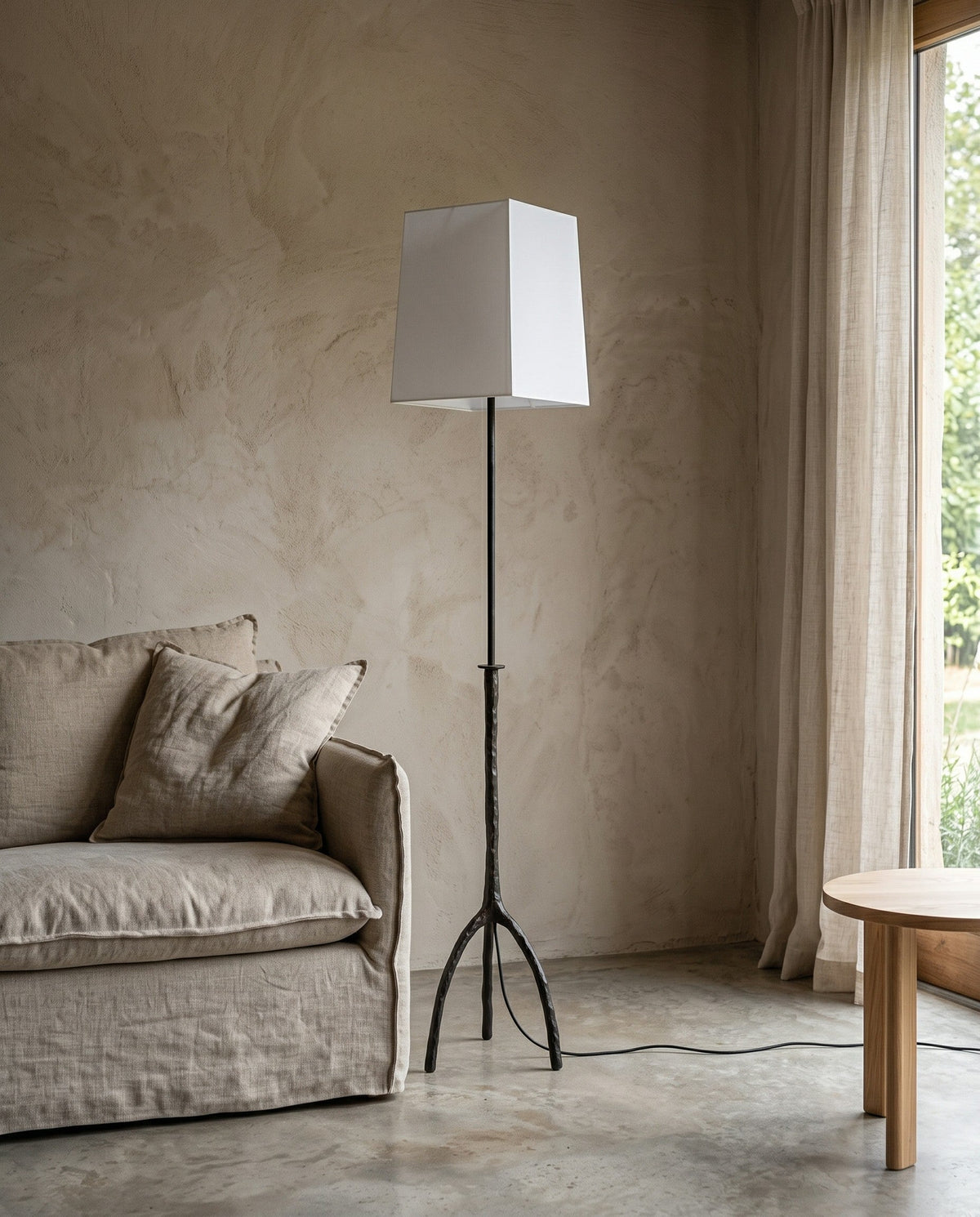 Trepied Brass Twig Floor Lamp