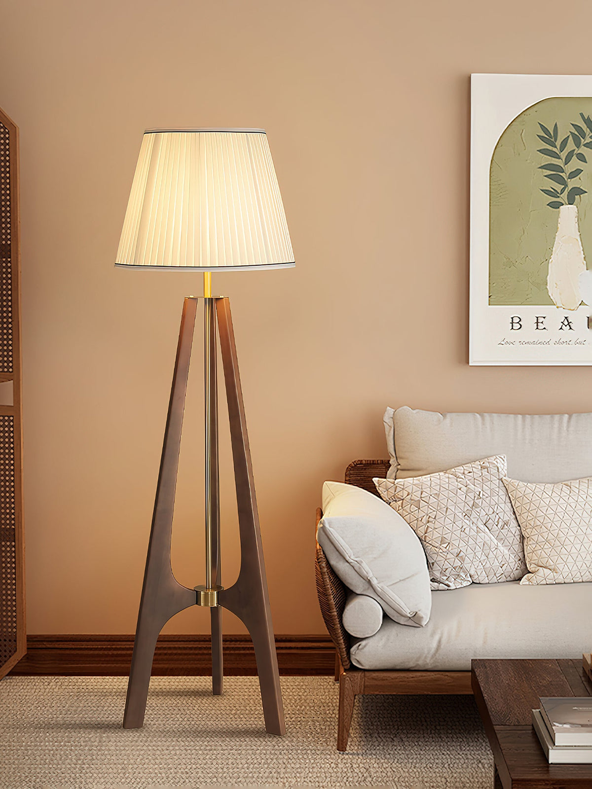 Trivelle Tripod Floor Lamp