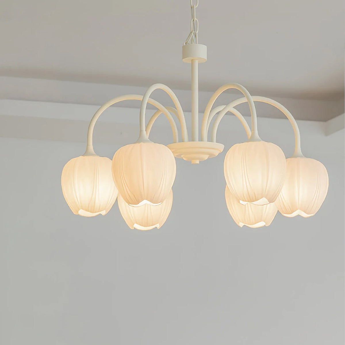 Tulip Matcha Chandelier