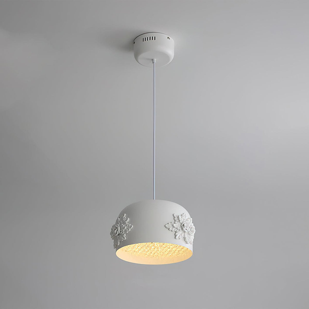Tuz Pendant Light ∅ 11″ x H 5.9″ / ∅ 28cm x H 15cm / White & With crystal / Warm Light Pendant light