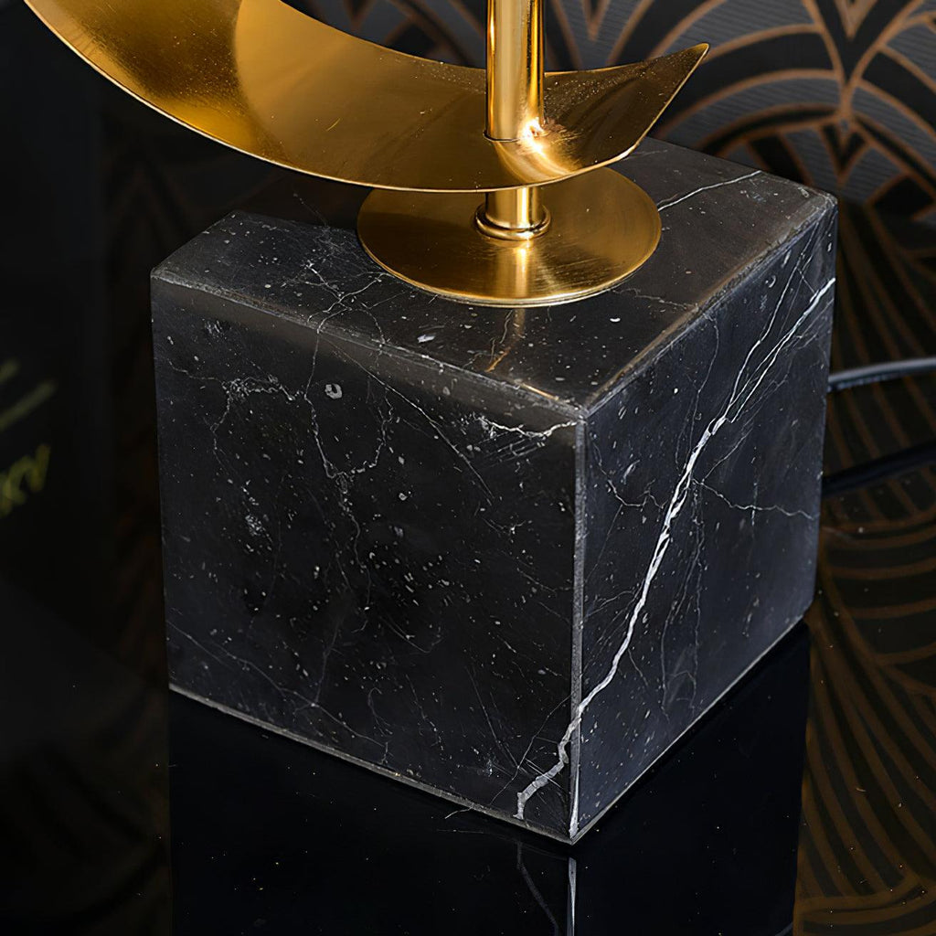 Vero Table Lamp