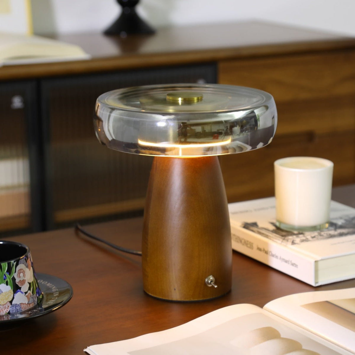 Veyra Table Lamp