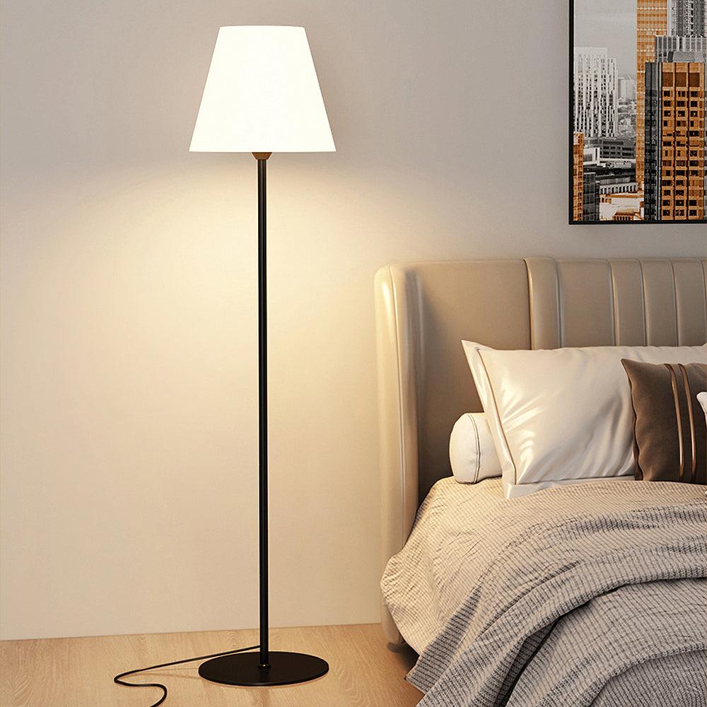 Ward Floor Lamp ∅ 15″ x H 66.9″ / Dia 38cm x H 170cm / Black / US plug Floor lamp