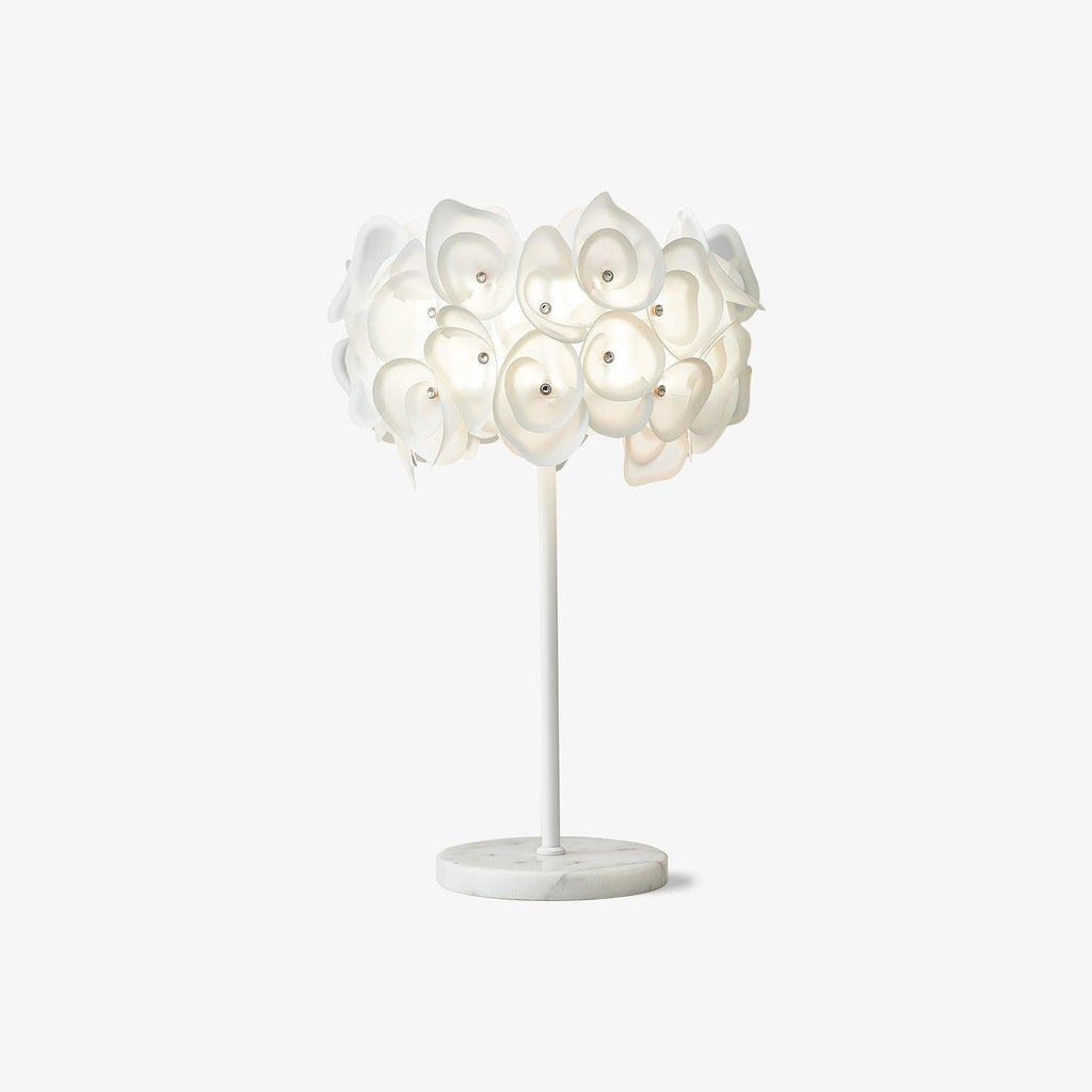 White Hydrangea Table Lamp ∅ 13.8″ x H 19.7″ / Dia 35cm x H 50cm / White / US Plug Table lamp
