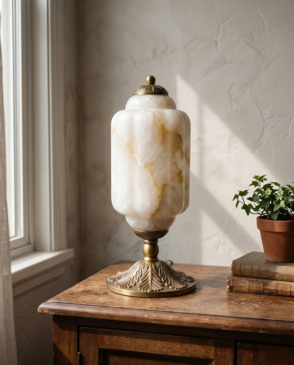 Windsor Alabaster Table Lamp