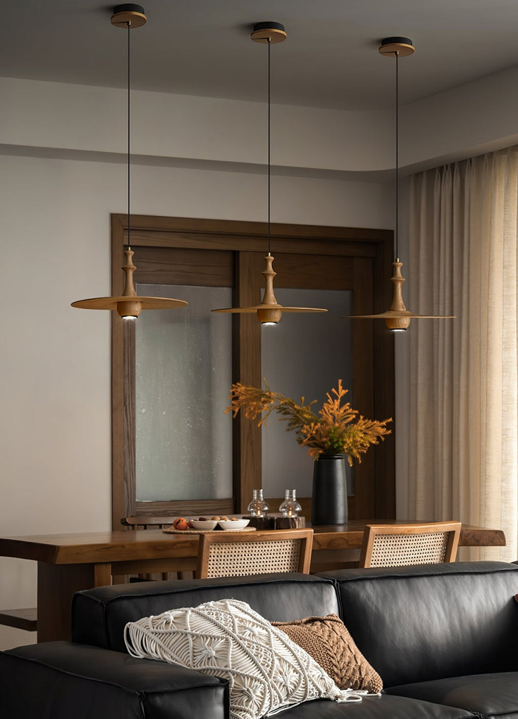 Wooden Spin Pendant Light