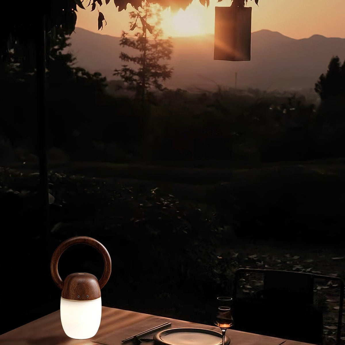 Serene Statue Table Lamp