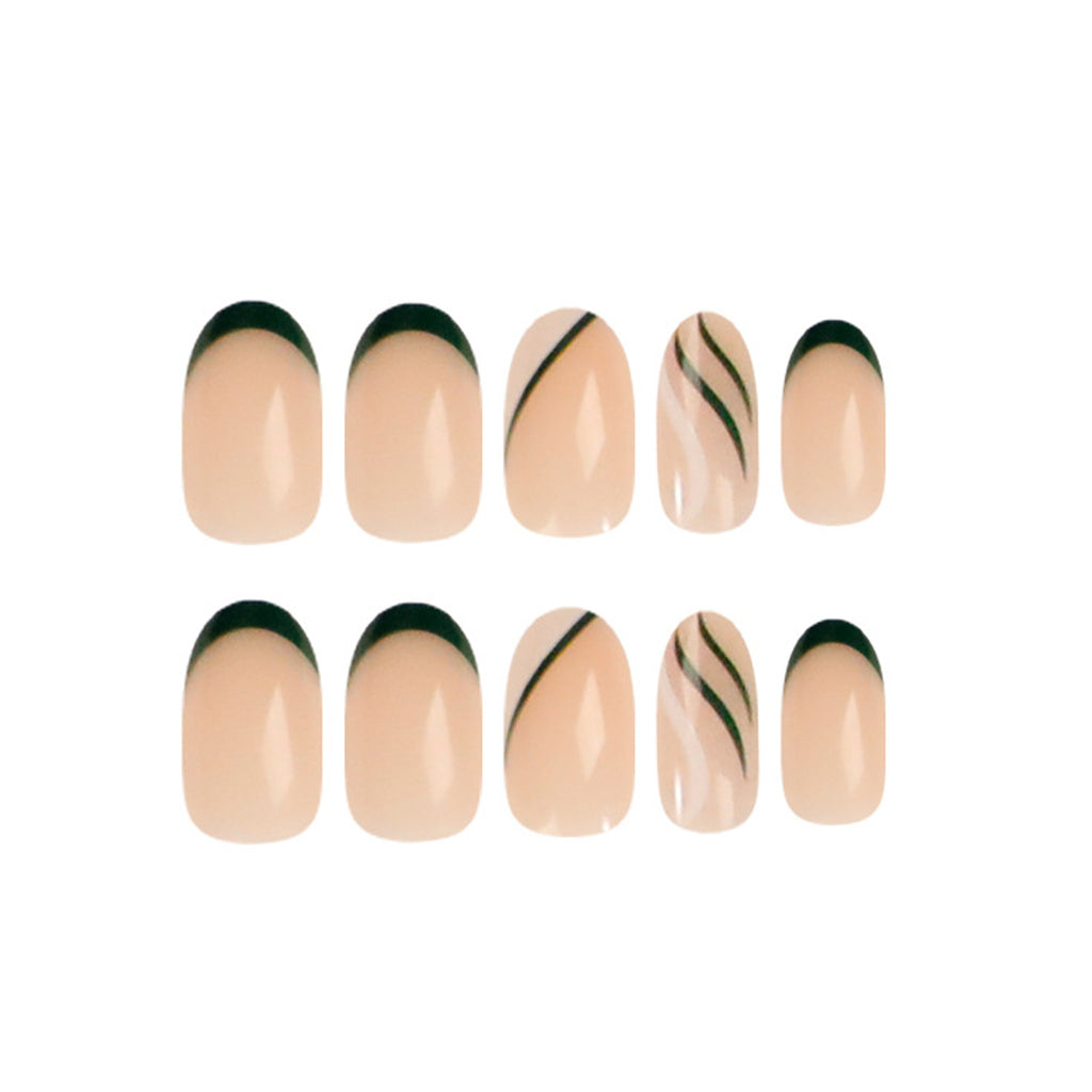 StarNagel Coffin Nails in Nude und Olivgrün mit French für Helle Hände