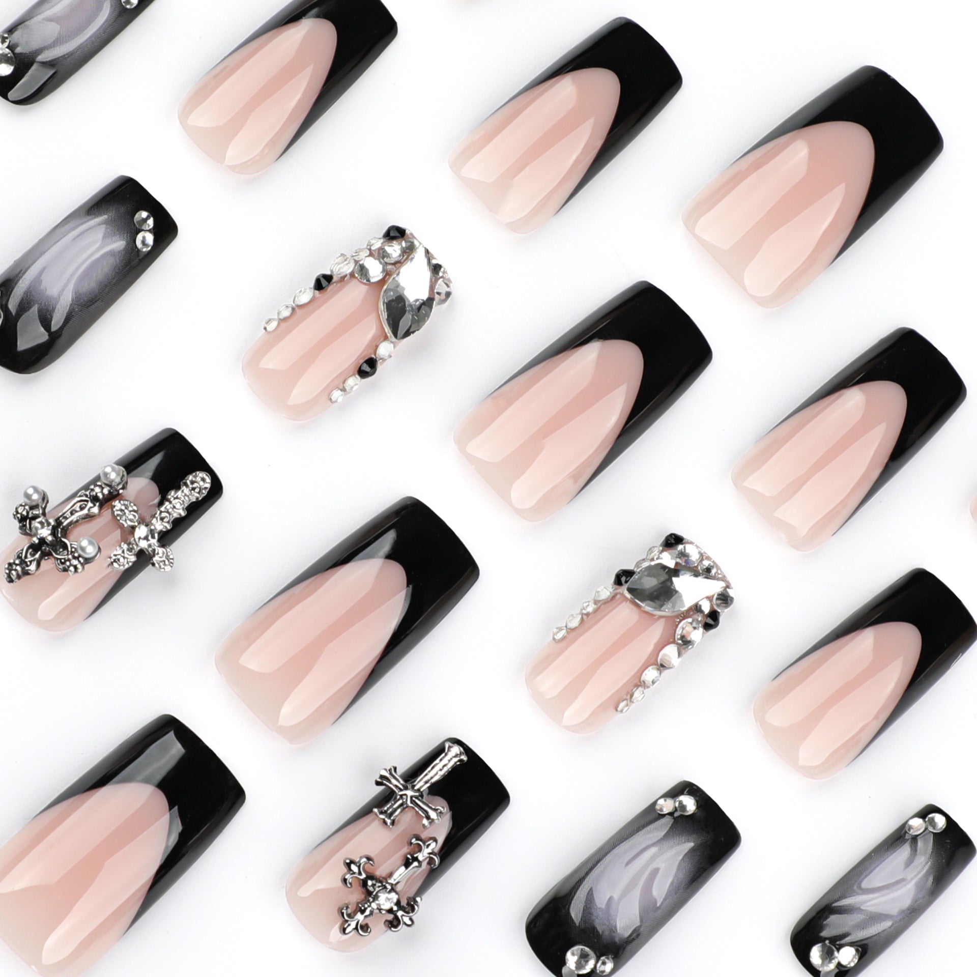 StarNagel Coffin Nails mit Coolen French in Schwarz, Glitzer und Kreuz