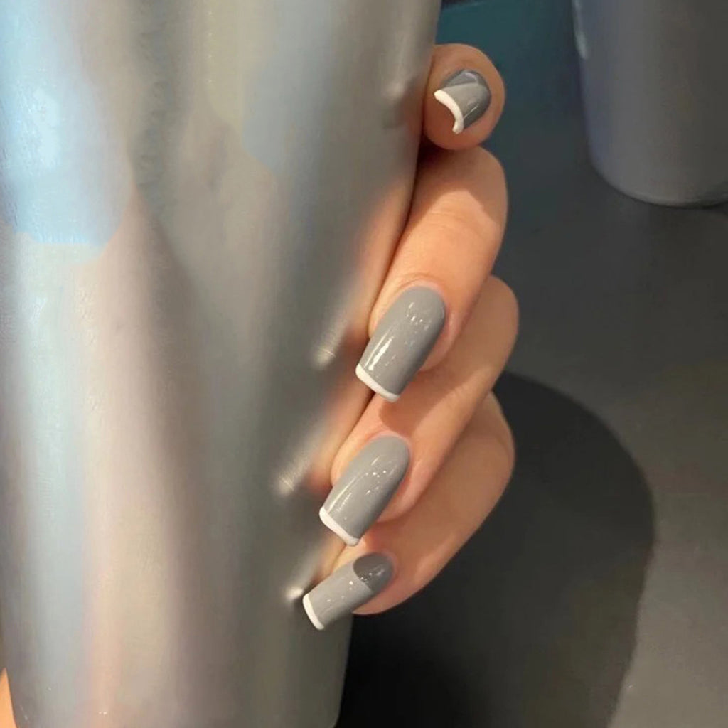 StarNagel Coffin Nails mit French in Grau-Weiß